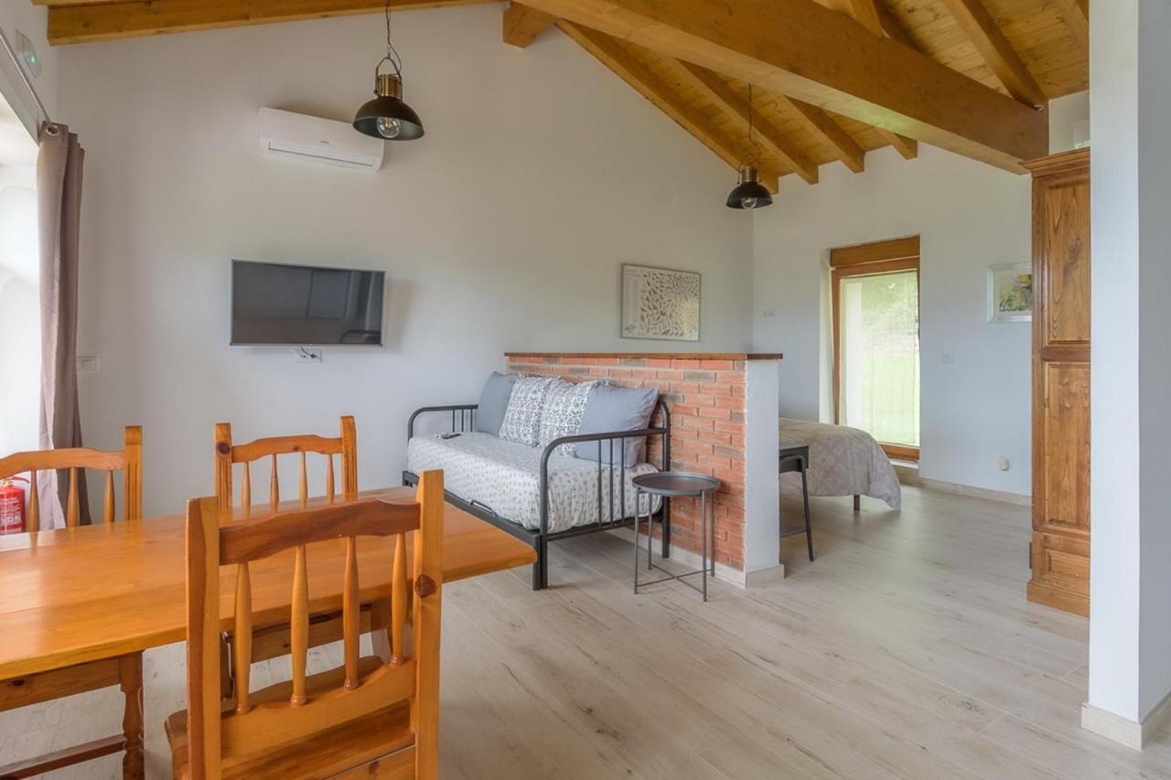 Apartamentos Rurales Las Garzas De Oyambre Сан-Висенте-де-ла-Баркера Экстерьер фото